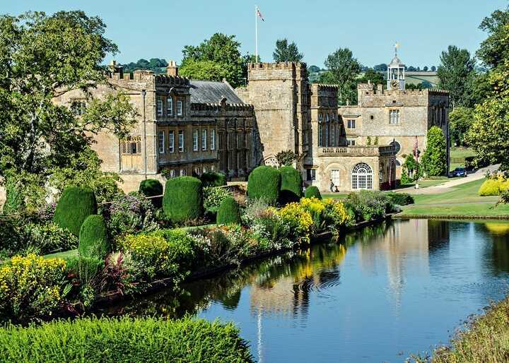 Top Five Most Beautiful Gardens in the South West